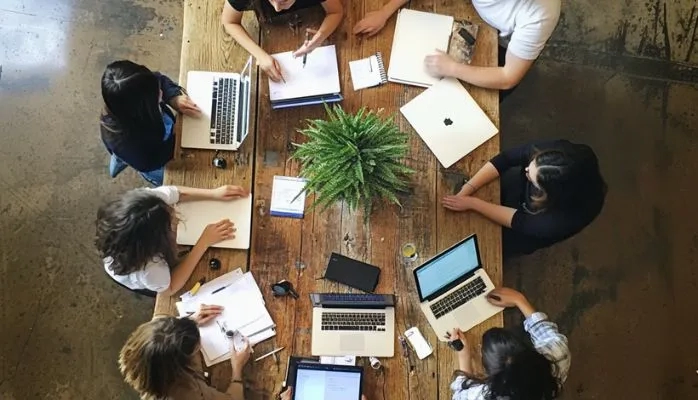 Licenciement après refus d’un accord de performance collective : le juge doit contrôler les nécessités de l’entreprise Licenciement après refus d’un accord de performance collective : le juge doit contrôler les nécessités de l’entreprise